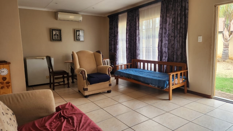 3 Bedroom Property for Sale in Hexrivier Lifestyle Estate North West